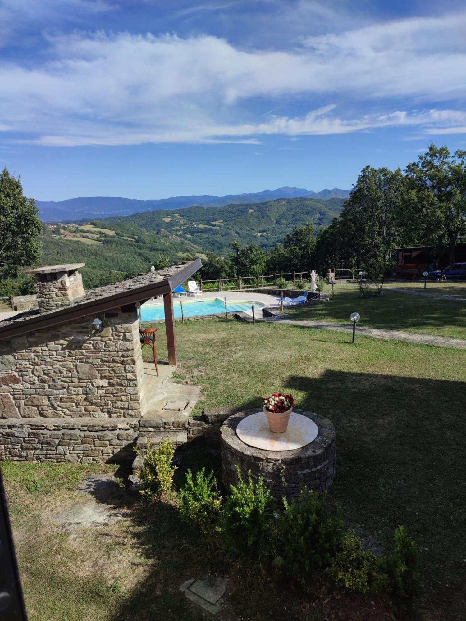 Casa Vacanze Fattoria Il Cerro Villa Pianelleto Eksteriør billede