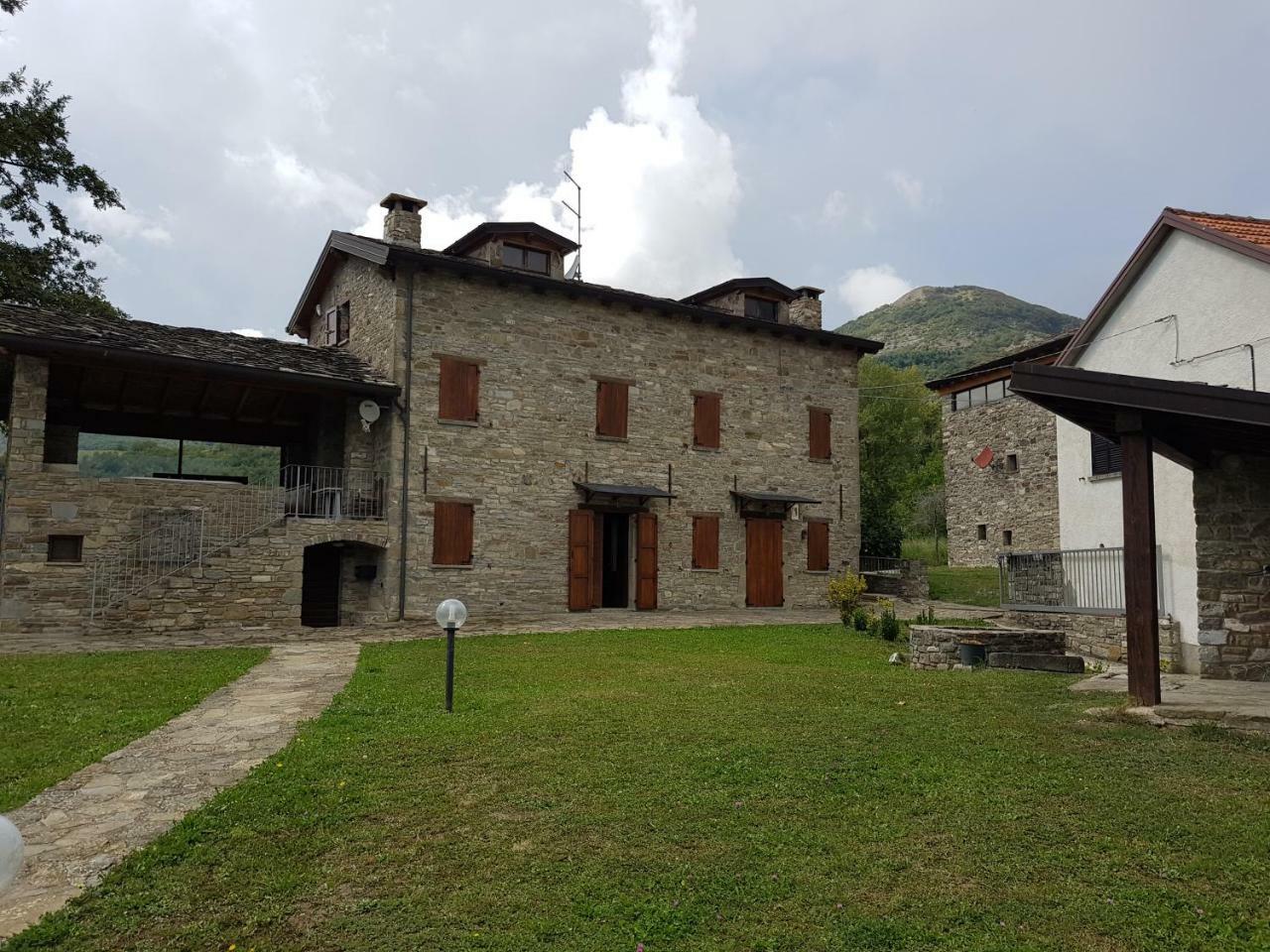 Casa Vacanze Fattoria Il Cerro Villa Pianelleto Eksteriør billede